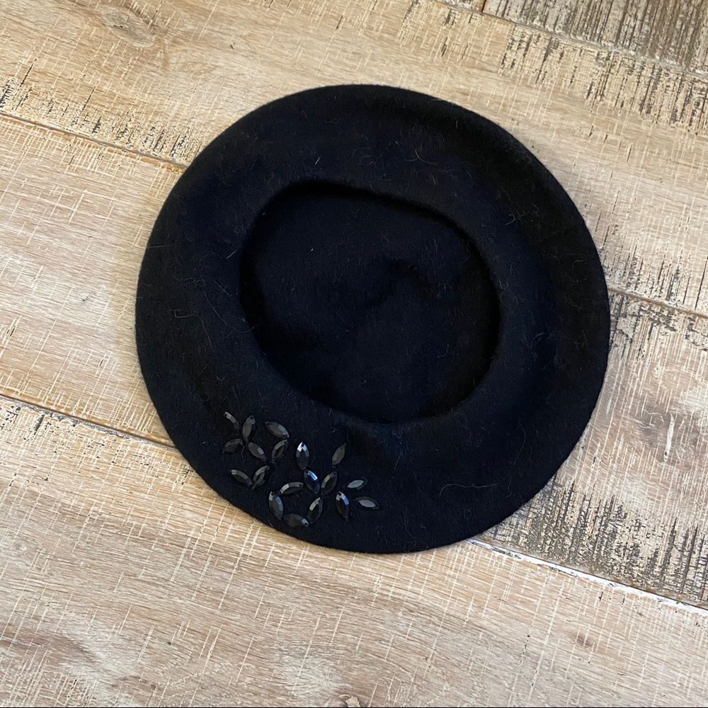Vintage black beaded wool beret hat - Picture 3 of 3